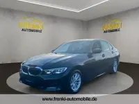 Gebraucht BMW 318 Advantage 150 PS (110 kW) 2020 Schwarz Limousine