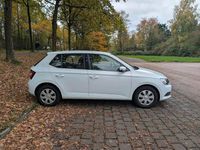 Gebraucht Skoda Fabia 60 PS (44 kW) 2018 Weiß Kleinwagen