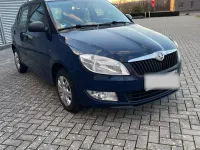 Gebraucht Skoda Fabia 60 PS (44 kW) 2013 Blau Kleinwagen