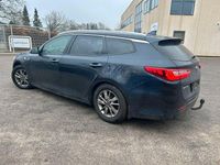 Gebraucht Kia Optima 141 PS (103 kW) 2018 Blau Kombi