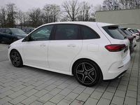 Gebraucht Mercedes B220 AMG 190 PS (139 kW) 2025 Weiß Van / Kleinbus