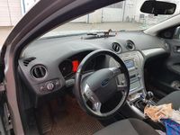 Gebraucht Ford Mondeo 140 PS (102 kW) 2009 Silber Kombi