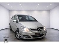 Gebraucht Mercedes B200 Sport 136 PS (100 kW) 2011 Silber Van / Kleinbus