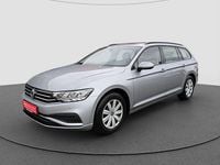 Gebraucht VW Passat Basis 150 PS (110 kW) 2024 Silber Kombi