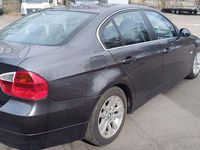 Gebraucht BMW 325 218 PS (160 kW) 2008 Grau Limousine