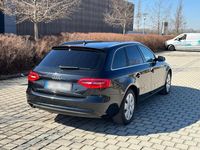 Gebraucht Audi A4 150 PS (110 kW) 2013 Schwarz Limousine