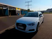 Gebraucht Audi A3 Sport 116 PS (85 kW) 2018 Weiß Limousine
