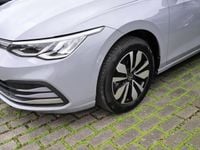 Gebraucht VW Golf VIII Move 110 PS (80 kW) 2023 Grau Kombi