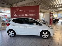 Gebraucht Kia Venga DREAM-TEAM Edition 90 PS (66 kW) 2018 Carraraweiss Kleinwagen
