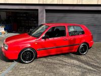 Gebraucht VW Golf III 90 PS (66 kW) 1996 Rot Kleinwagen