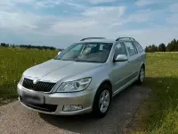 Occasion Skoda Octavia 105 ch (77 kW) 2012 Argent Break