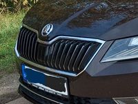 Gebraucht Skoda Superb Style 179 PS (131 kW) 2017 Braun Kombi