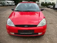 Gebraucht Ford Focus Trend 75 PS (55 kW) 1999 Rot Limousine