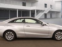 Second-hand Mercedes E250 211 CP (155 kW) 2014 Argintiu