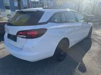 Usado Opel Astra Edition 105 HP (77 kW) 2021 Carrinha