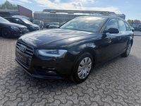 Gebraucht Audi A4 Attraction 143 PS (105 kW) 2013 Schwarz Kombi
