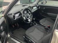 Gebraucht Mini Cooper 115 PS (84 kW) 2010 Beige Kleinwagen
