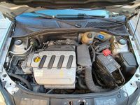 Gebraucht Renault Clio II 98 PS (72 kW) 2005 Silber Kleinwagen