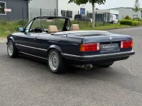 Gebraucht BMW 320 Cabriolet 129 PS (94 kW) 1989 Blau Cabrio