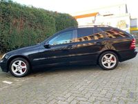 Gebraucht Mercedes C220 Elegance 150 PS (110 kW) 2005 Schwarz Limousine