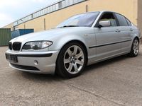 Gebraucht BMW 320 170 PS (125 kW) 2002 Titansilber Limousine
