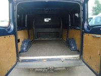 Second-hand Ford Transit 86 CP (63 kW) 2010 Albastru Pickup