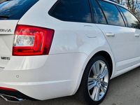 Gebraucht Skoda Octavia RS 184 PS (135 kW) 2014 Weiß Kleinwagen