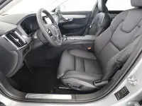 Gebraucht Volvo V90 Plus 197 PS (144 kW) 2024 Vapour grey / metallic Kombi