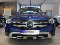 Gebraucht Mercedes GLC300e 320 PS (235 kW) 2020 Blau SUV