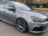 Gebraucht VW Golf VI R 271 PS (199 kW) 2011 United grey metallic Kleinwagen