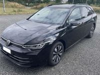 Gebraucht VW Golf VIII IQ Drive 150 PS (110 kW) 2025 Schwarz Kombi