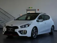 Gebraucht Kia Ceed GT-Track 204 PS (150 kW) 2016 Weiß Kleinwagen