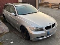 Gebraucht BMW 320 163 PS (119 kW) 2007 Silber Kombi