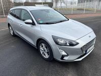 Gebraucht Ford Focus 120 PS (88 kW) 2019 Silber Kombi