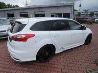 Gebraucht Ford Focus Trend 116 PS (85 kW) 2015 Weiß Limousine