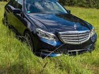Gebraucht Mercedes E300 AMG 207 PS (152 kW) 2013 Blau Limousine