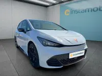 Second-hand Cupra Born e-Boost 169 kW (231 CP) 2024 Alb Hatchback