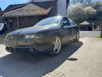 Używany Seat Leon CUPRA 204 KM (150 kW) 2003 Czarny Hatchback