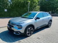Gebraucht Citroën C4 PureTech 131 PS (96 kW) 2023 Grau SUV