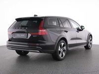 Gebraucht Volvo V60 CC 145 PS (106 kW) 2023 Kombi