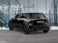 Używany Mini Cooper Hatch 136 KM (100 kW) 2023 Czarny Hatchback