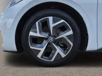 Gebraucht VW ID.3 Pro 150 kW (204 PS) 2023 Gletscherweiß Kleinwagen