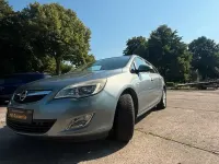 Gebraucht Opel Astra 140 PS (102 kW) 2012 Grau Kombi