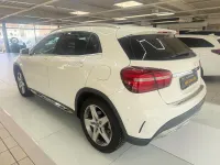 Gebraucht Mercedes GLA200 AMG 156 PS (114 kW) 2019 Weiß SUV