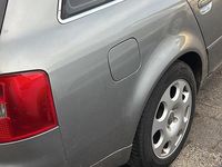 Second-hand Audi A6 163 CP (119 kW) 2003 Gri Break