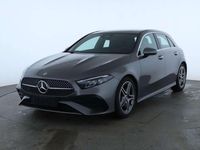 Gebraucht Mercedes A200 AMG line 163 PS (119 kW) 2024 Mountaingrau  met. Limousine