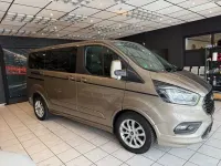 Gebraucht Ford Tourneo 185 PS (136 kW) 2022 Gold Van / Kleinbus