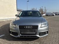 Gebraucht Audi A4 143 PS (105 kW) 2011 Grau Kombi