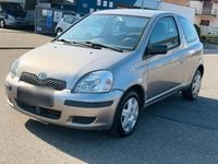 Gebraucht Toyota Yaris 65 PS (47 kW) 2003 Silber Kleinwagen