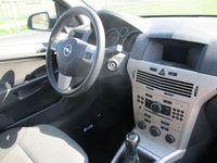 Gebraucht Opel Astra 116 PS (85 kW) 2008 Blau Limousine